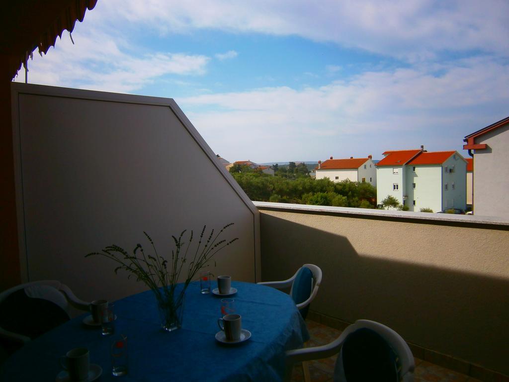 Zobic Family Apartments Rab Town Exterior foto